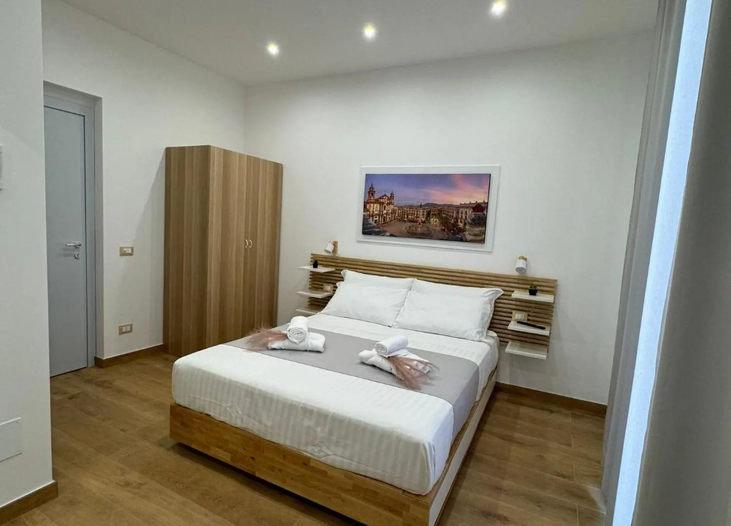 B&B Central Station Palermo 0*,  Italien